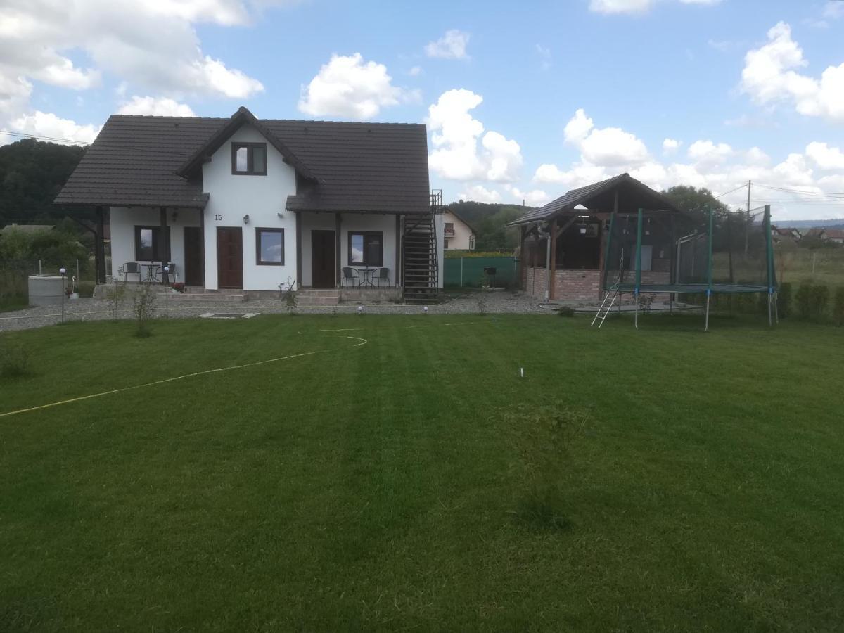 Casa Muskátli Vendégház Sovata Esterno foto